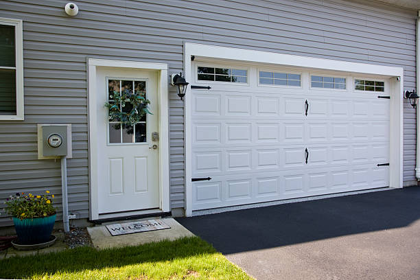 24/7 Emergency Garage Door Repair experts in North Crossett, AR